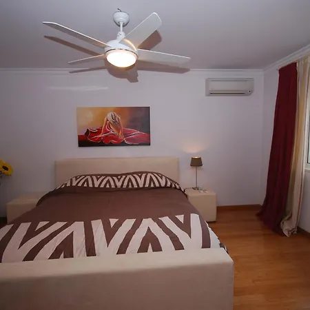 וילה Lavish With Private Swimming Pool Sesmarias